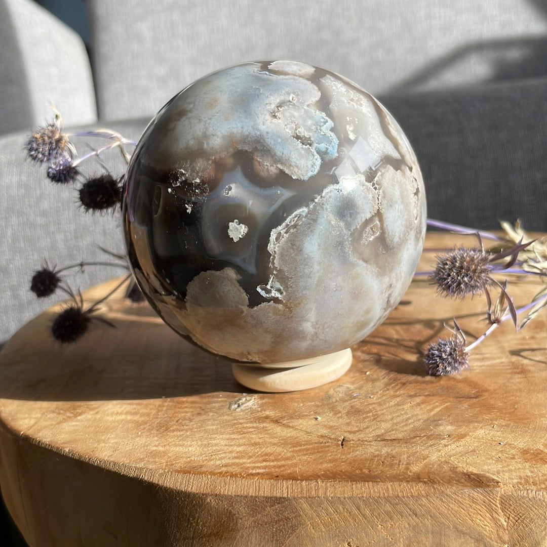 Blumenachat Kugel