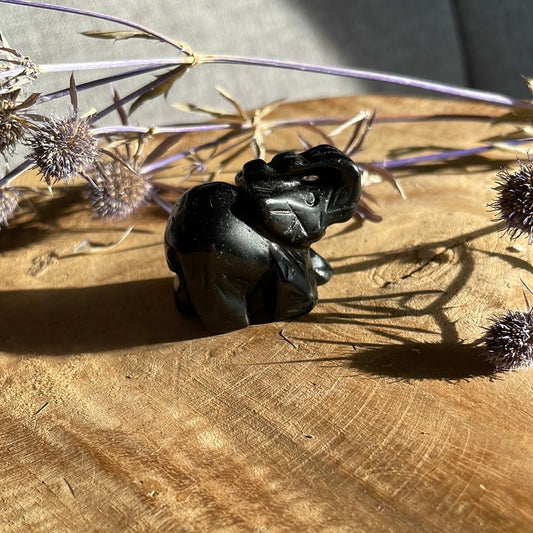 Obsidian Elefant